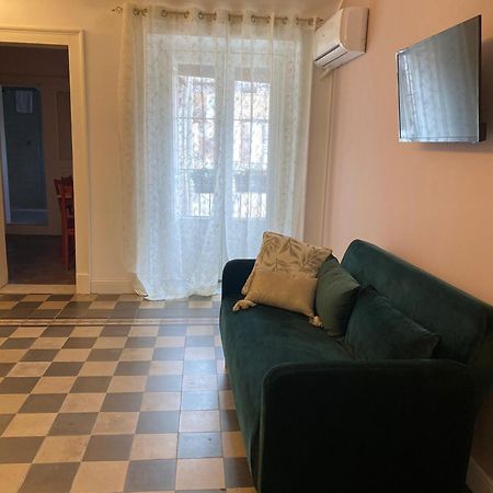 Bed and Breakfast Dimora Dei Minoriti Катания Экстерьер фото