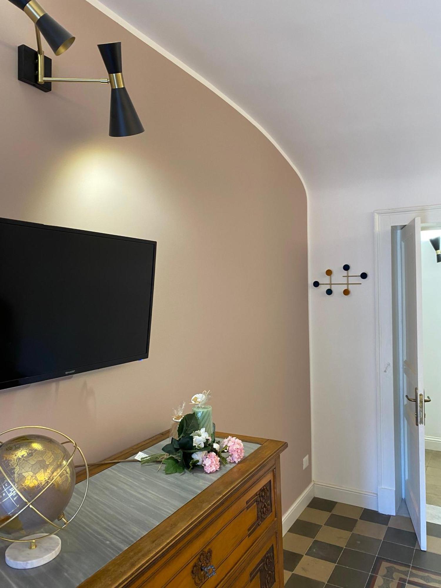 Bed and Breakfast Dimora Dei Minoriti Катания Экстерьер фото