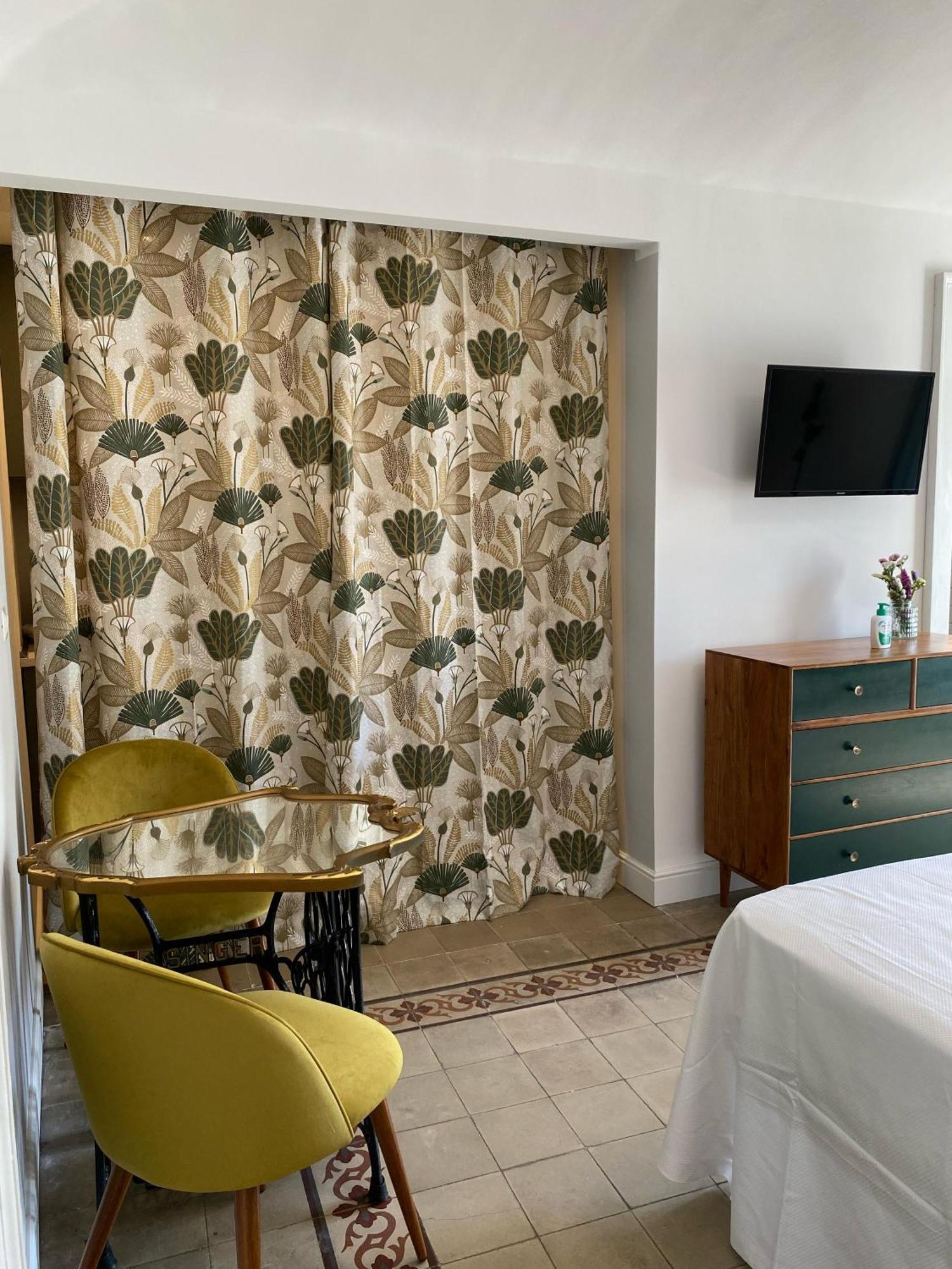 Bed and Breakfast Dimora Dei Minoriti Катания Экстерьер фото