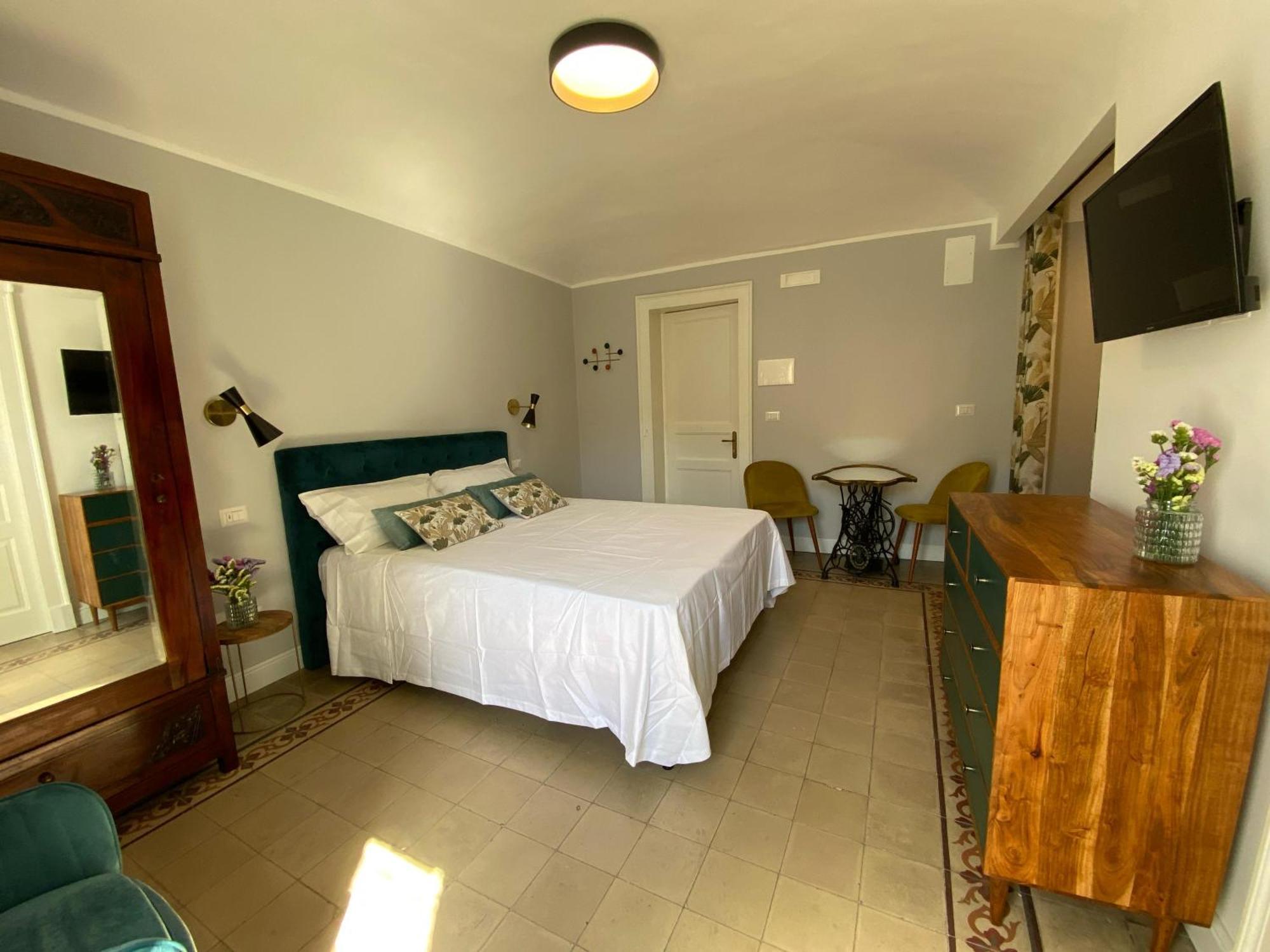Bed and Breakfast Dimora Dei Minoriti Катания Экстерьер фото